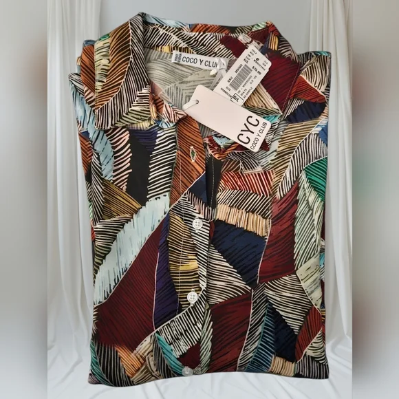 Multicolor Abstract Pattern Women's Top - Picture 6 of 8